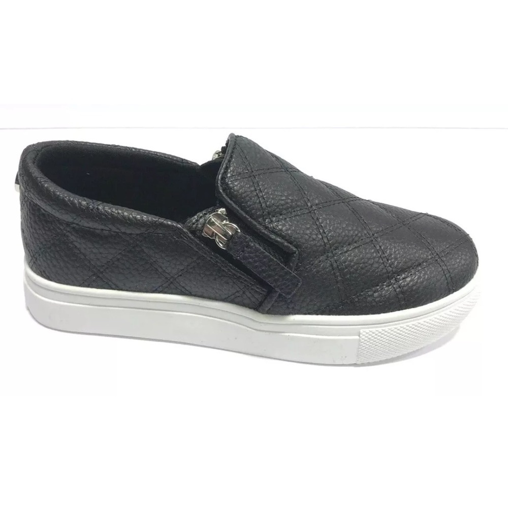 Steve Madden Kids’ Glamm, Black Slip-On Shoes, Girls’ Size 13 M